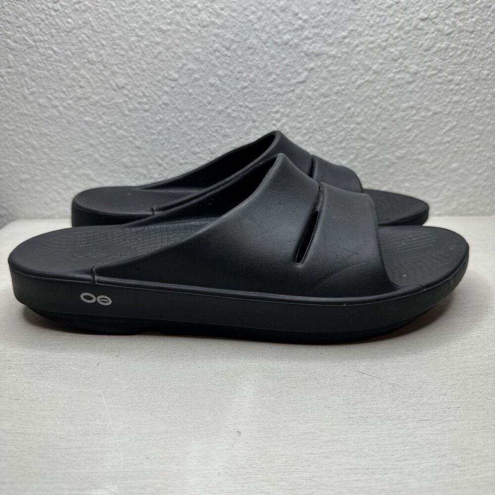 Oofos OOahh Black Unisex Recovery Comfort Slide Sandals